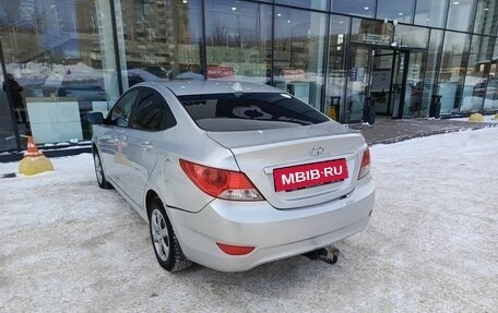 Hyundai Solaris II рестайлинг, 2011 год, 480 000 рублей, 8 фотография