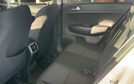 KIA Sportage IV рестайлинг, 2019 год, 1 879 000 рублей, 14 фотография