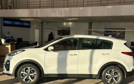 KIA Sportage IV рестайлинг, 2019 год, 1 879 000 рублей, 7 фотография