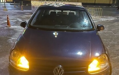 Volkswagen Golf V, 2004 год, 405 000 рублей, 1 фотография