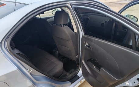 Chevrolet Aveo III, 2012 год, 13 фотография