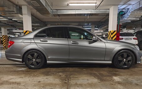 Mercedes-Benz C-Класс, 2013 год, 1 500 000 рублей, 14 фотография