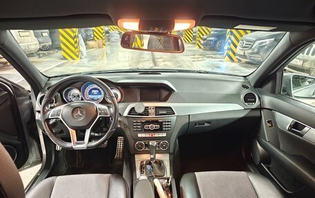 Mercedes-Benz C-Класс, 2013 год, 1 500 000 рублей, 21 фотография