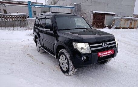 Mitsubishi Pajero IV, 2011 год, 1 250 000 рублей, 2 фотография