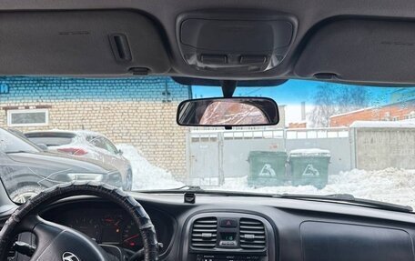 Hyundai Sonata IV рестайлинг, 2005 год, 190 000 рублей, 7 фотография