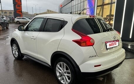 Nissan Juke II, 2011 год, 888 000 рублей, 8 фотография