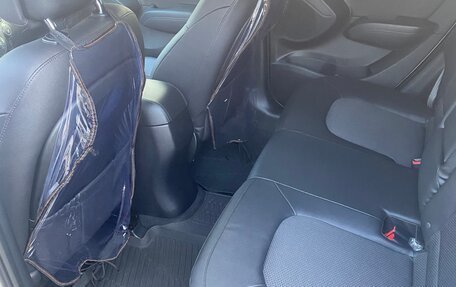 Hyundai ix35 I рестайлинг, 2014 год, 2 300 000 рублей, 12 фотография