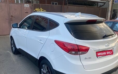 Hyundai ix35 I рестайлинг, 2014 год, 2 300 000 рублей, 3 фотография