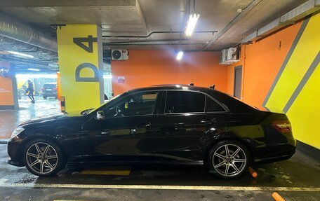 Mercedes-Benz E-Класс, 2011 год, 1 490 000 рублей, 2 фотография