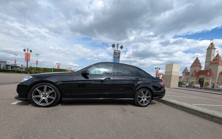 Mercedes-Benz E-Класс, 2011 год, 1 490 000 рублей, 9 фотография