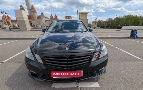 Mercedes-Benz E-Класс, 2011 год, 1 490 000 рублей, 6 фотография