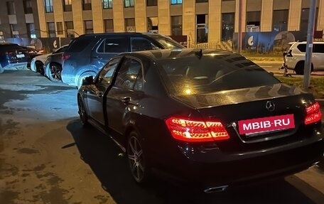 Mercedes-Benz E-Класс, 2011 год, 1 490 000 рублей, 4 фотография
