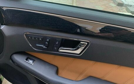 Mercedes-Benz E-Класс, 2011 год, 1 490 000 рублей, 18 фотография