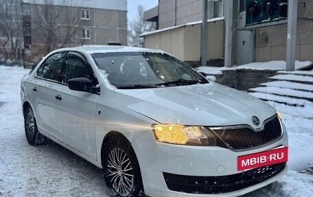 Skoda Rapid I, 2015 год, 650 000 рублей, 2 фотография
