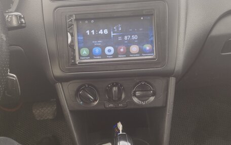 Volkswagen Polo VI (EU Market), 2015 год, 760 000 рублей, 10 фотография