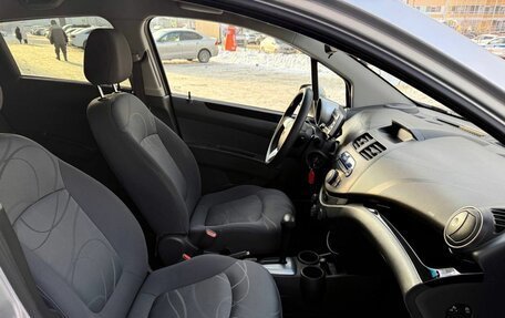 Chevrolet Spark III, 2011 год, 595 000 рублей, 6 фотография