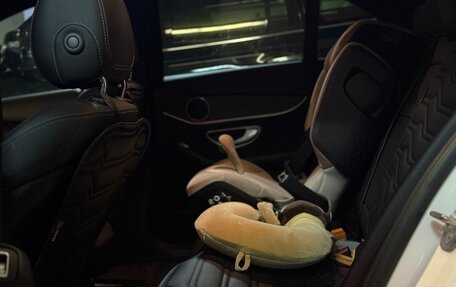 Mercedes-Benz C-Класс, 2018 год, 2 900 000 рублей, 22 фотография