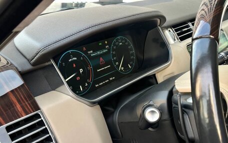 Land Rover Range Rover IV рестайлинг, 2013 год, 3 990 000 рублей, 9 фотография