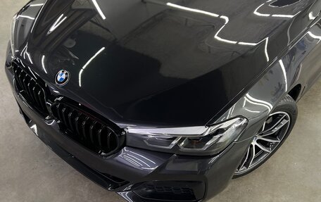 BMW 5 серия, 2020 год, 4 080 000 рублей, 2 фотография