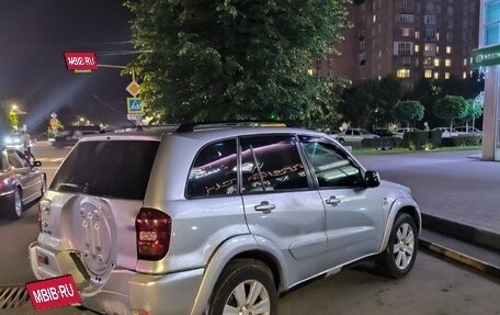 Toyota RAV4, 2005 год, 850 000 рублей, 4 фотография