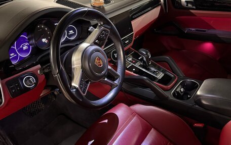 Porsche Cayenne III, 2021 год, 10 300 000 рублей, 7 фотография