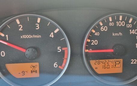 Nissan Pathfinder, 2008 год, 750 000 рублей, 17 фотография