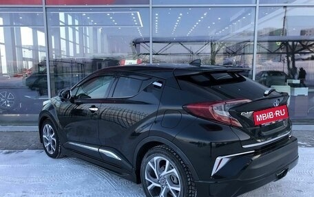 Toyota C-HR I рестайлинг, 2018 год, 2 190 000 рублей, 7 фотография