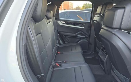 Porsche Cayenne III, 2024 год, 11 300 000 рублей, 12 фотография