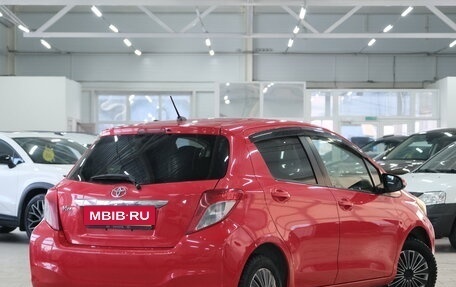 Toyota Vitz, 2011 год, 849 000 рублей, 7 фотография