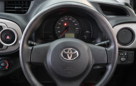 Toyota Vitz, 2011 год, 849 000 рублей, 13 фотография