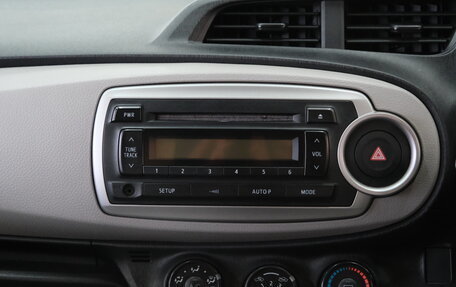 Toyota Vitz, 2011 год, 849 000 рублей, 16 фотография