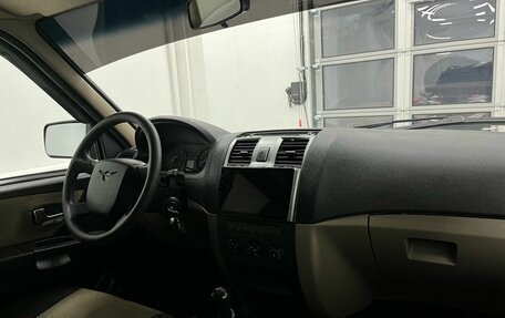 ЛуАЗ Patriot, 2013 год, 649 000 рублей, 15 фотография