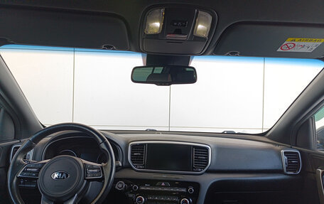 KIA Sportage IV рестайлинг, 2021 год, 2 640 000 рублей, 17 фотография