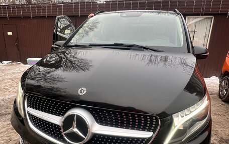 Mercedes-Benz V-Класс, 2020 год, 5 550 000 рублей, 1 фотография