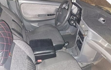 Daewoo Nexia I рестайлинг, 2001 год, 199 000 рублей, 8 фотография