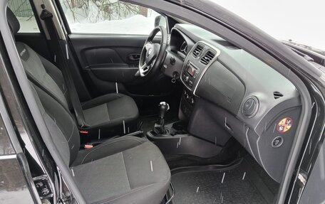 Renault Sandero II рестайлинг, 2019 год, 1 030 000 рублей, 9 фотография