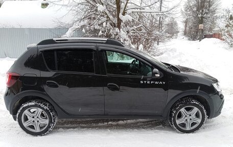 Renault Sandero II рестайлинг, 2019 год, 1 030 000 рублей, 10 фотография