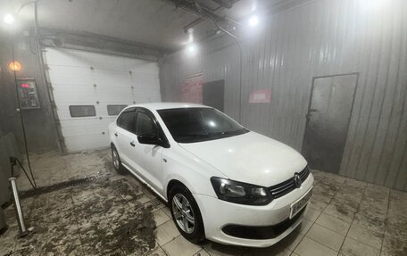 Volkswagen Polo VI (EU Market), 2013 год, 400 000 рублей, 7 фотография