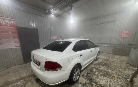 Volkswagen Polo VI (EU Market), 2013 год, 400 000 рублей, 6 фотография