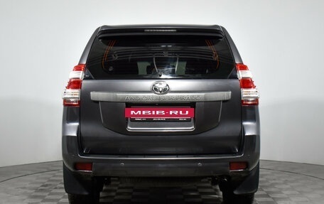 Toyota Land Cruiser Prado 150 рестайлинг 2, 2014 год, 2 949 000 рублей, 6 фотография