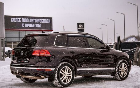 Volkswagen Touareg III, 2015 год, 3 295 000 рублей, 6 фотография