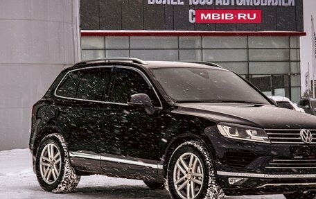 Volkswagen Touareg III, 2015 год, 3 295 000 рублей, 7 фотография