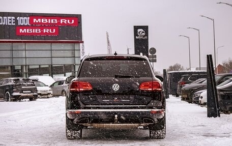 Volkswagen Touareg III, 2015 год, 3 295 000 рублей, 5 фотография