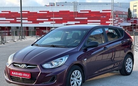 Hyundai Solaris II рестайлинг, 2013 год, 997 000 рублей, 8 фотография