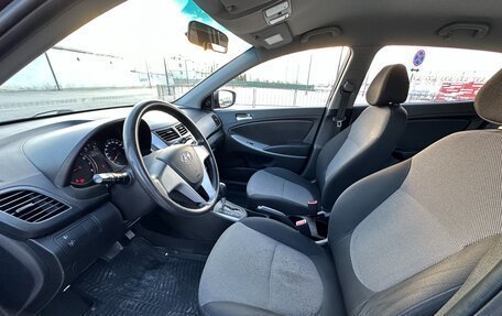 Hyundai Solaris II рестайлинг, 2013 год, 997 000 рублей, 16 фотография