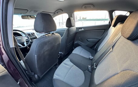 Hyundai Solaris II рестайлинг, 2013 год, 997 000 рублей, 17 фотография