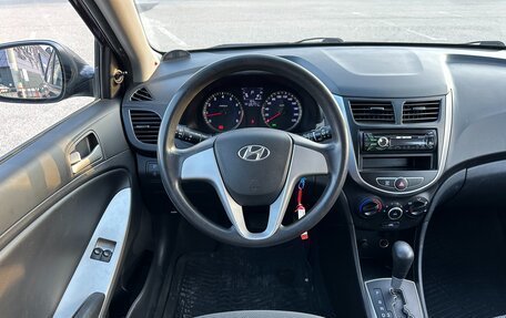 Hyundai Solaris II рестайлинг, 2013 год, 997 000 рублей, 19 фотография