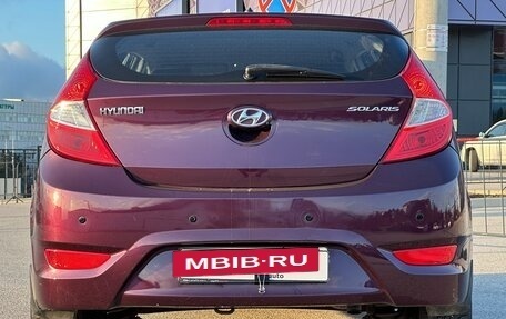 Hyundai Solaris II рестайлинг, 2013 год, 997 000 рублей, 27 фотография