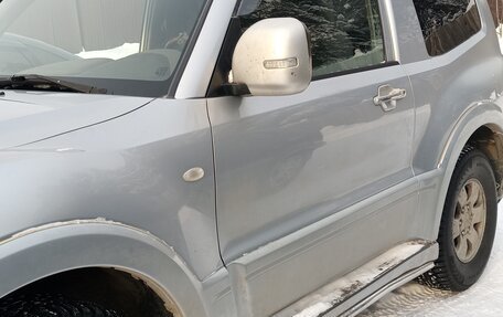 Mitsubishi Pajero III рестайлинг, 2004 год, 1 230 000 рублей, 3 фотография