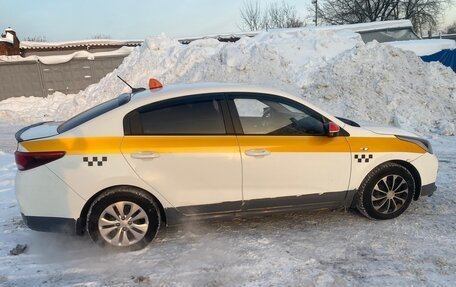 KIA Rio IV, 2018 год, 800 000 рублей, 6 фотография